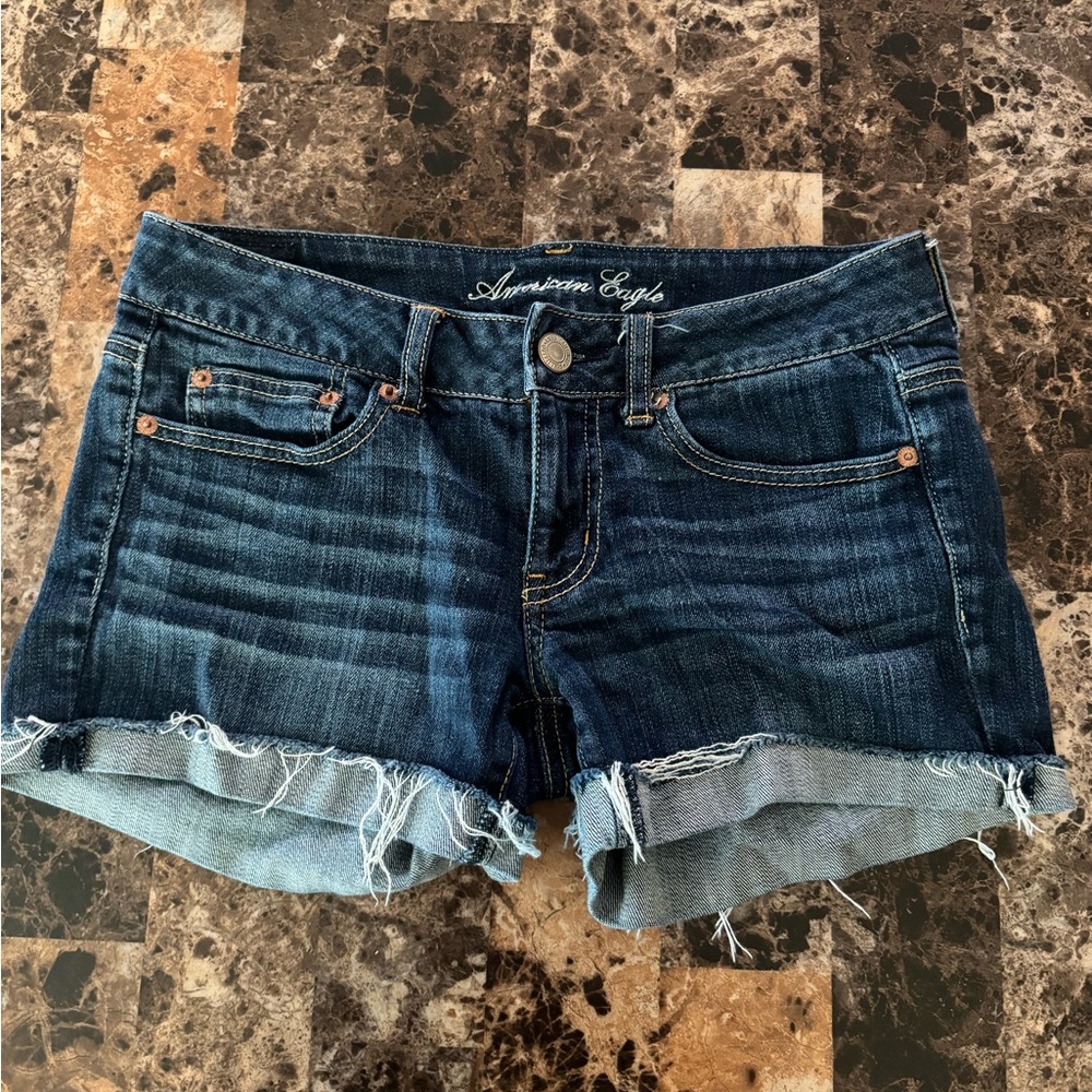 American Eagle, Low rise Jean shorts. Great condition. Size 6